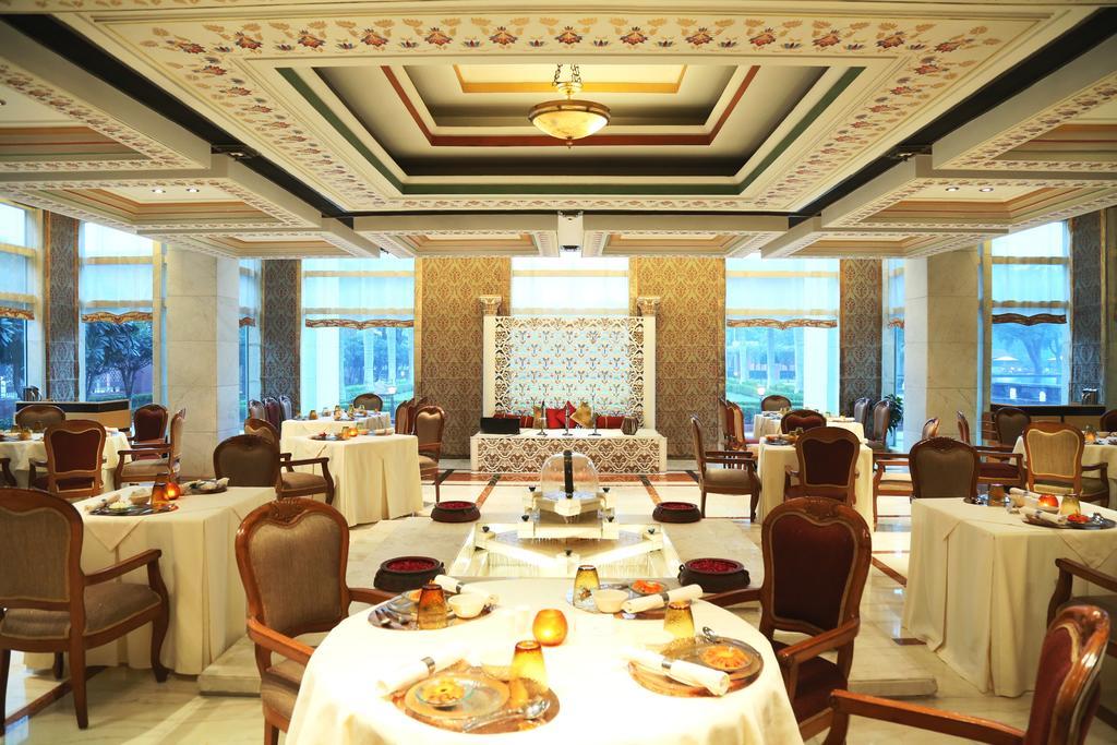 Jaypee Palace Hotel Agra (Uttar Pradesh) Exterior foto